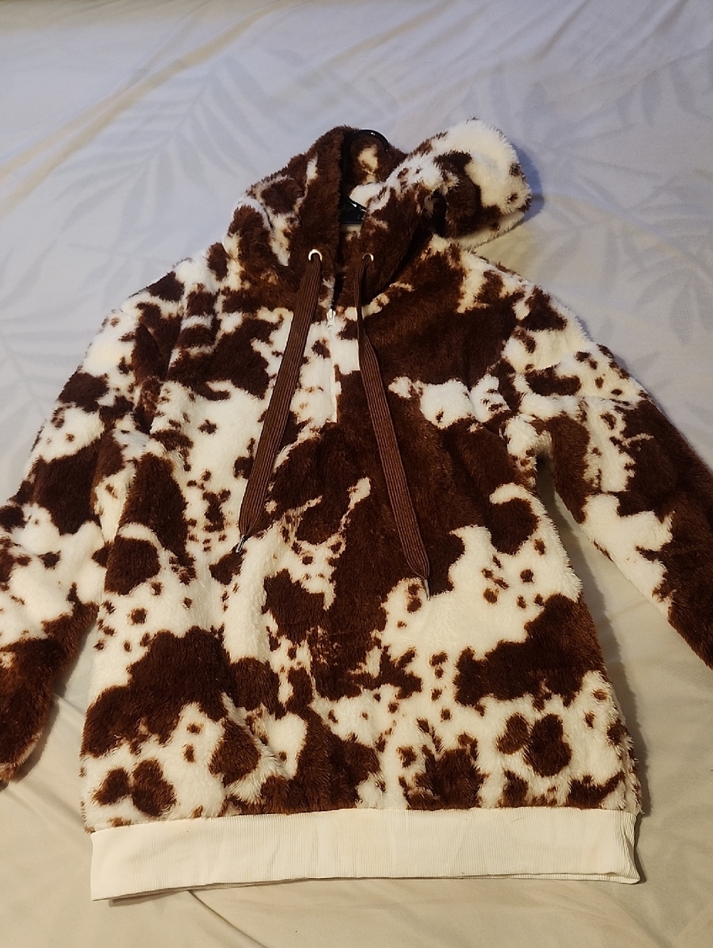 Cozy Cow Print Fuzzy Hoodie - Brown & White